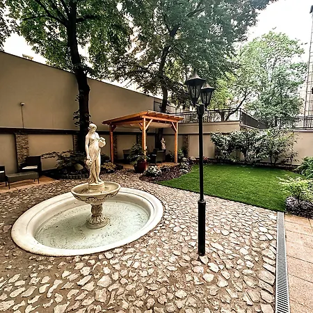 Alfons Boutique Hotel 4*