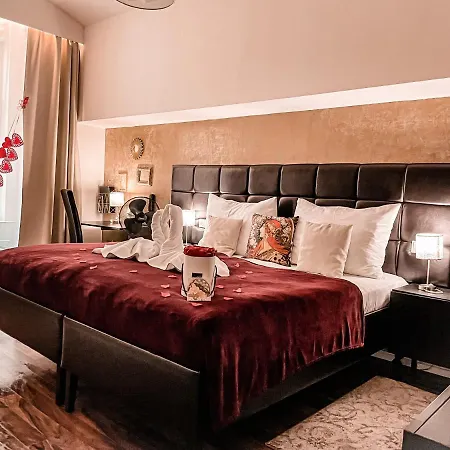 Alfons Boutique מלון