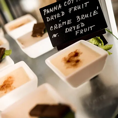 Alfons Boutique Hotell