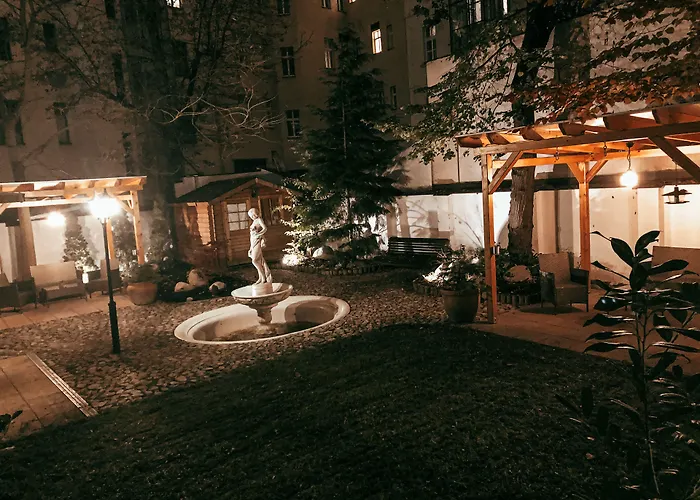 Alfons Boutique Отель