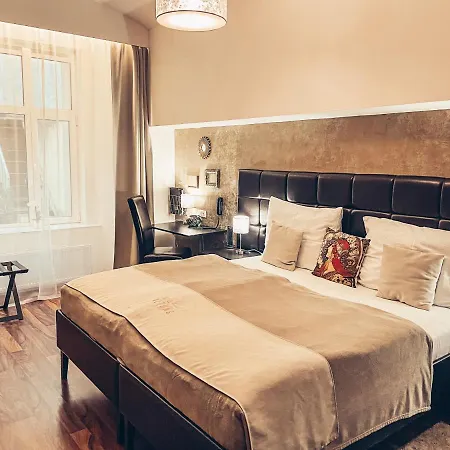Alfons Boutique 4* Praha