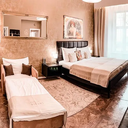 Ξενοδοχείο Alfons Boutique 4*