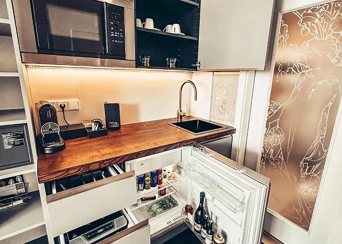 Alfons Boutique Szálloda 4*